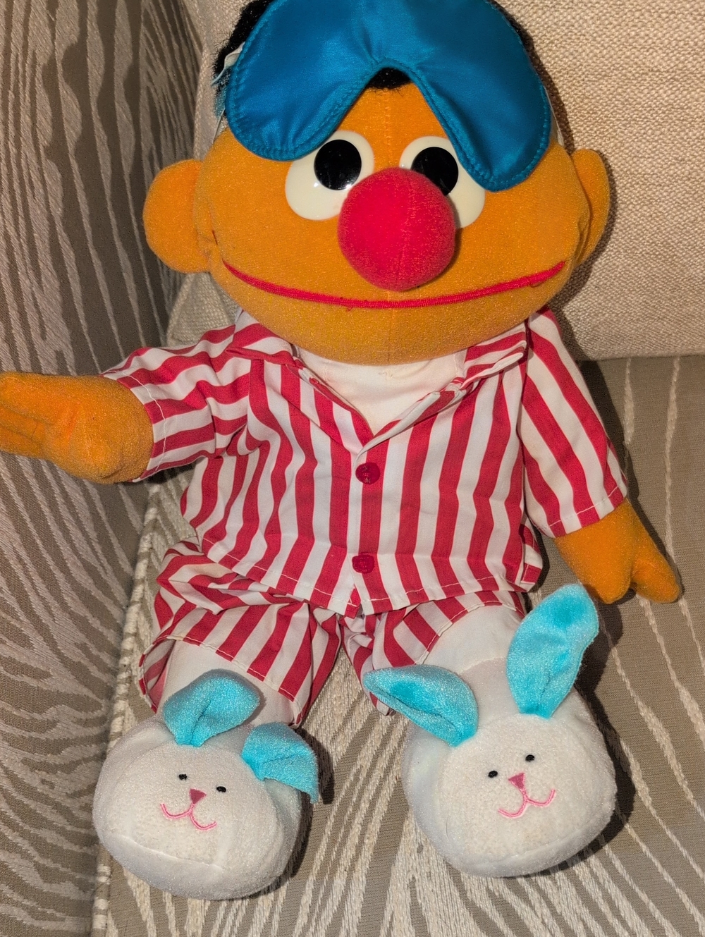 Vintage 1996 Sleep And Snore Ernie
